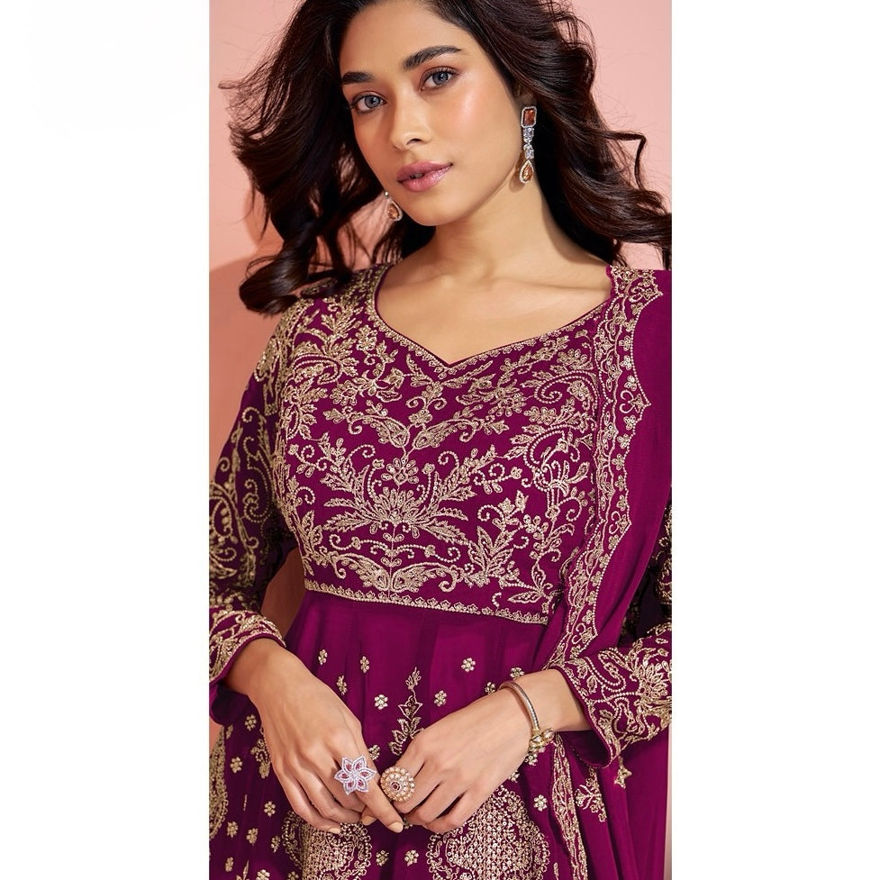 Noor-e-Nazaakat – Embroidered Peplum Sharara Ensemble