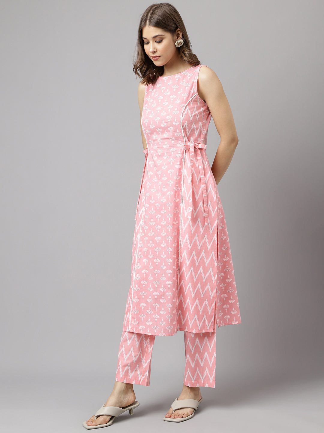 Blush Ikat – Sleeveless Baby Pink Cotton Kurta Set
