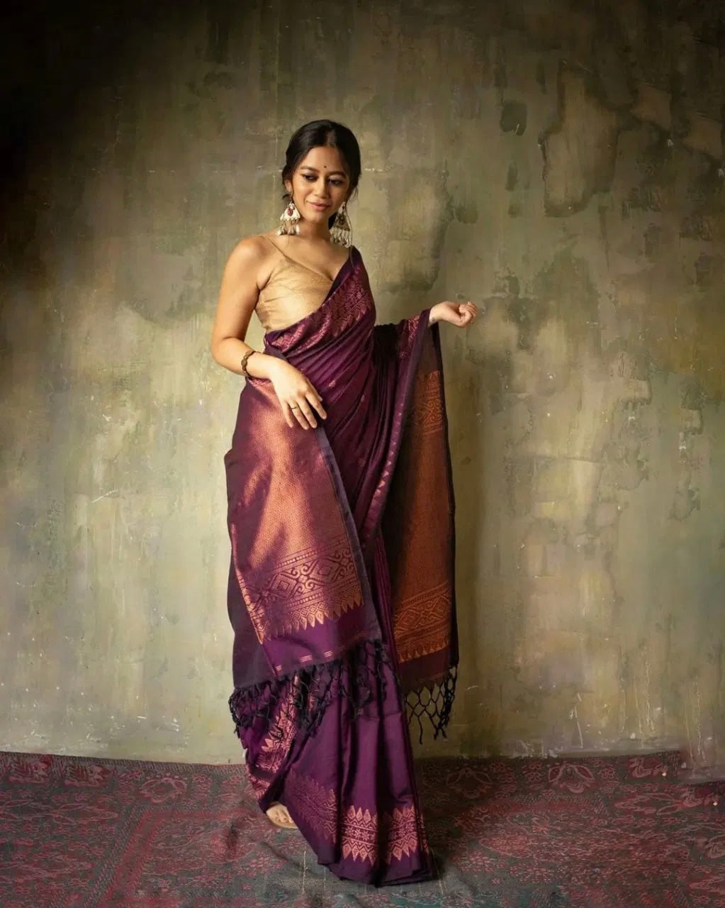 Bhoomi Zari - Handwoven Soft Silk in Copper and Clay