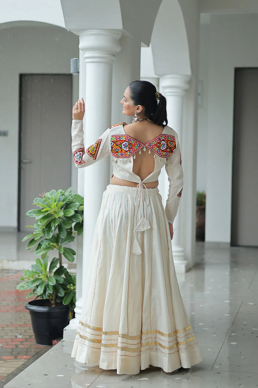Garba Glow - Kora Cotton Kutchi Gamthi Lehenga Ensemble