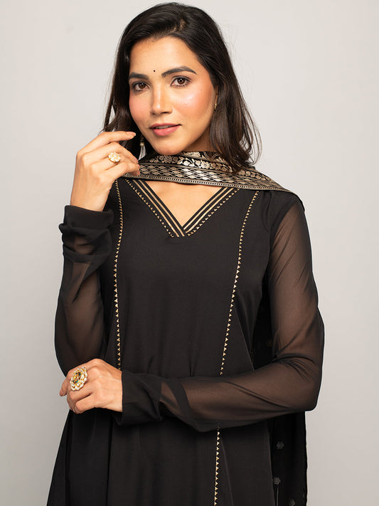 Midnight Elegance - Black Crepe Kurta Set with Golden Zari Dupatta