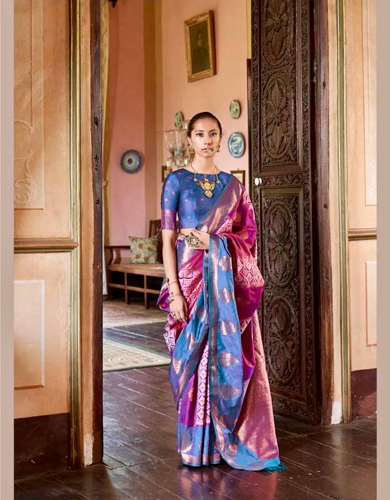 Kahaani Elegance – Silk Pochampally Weaving Saree