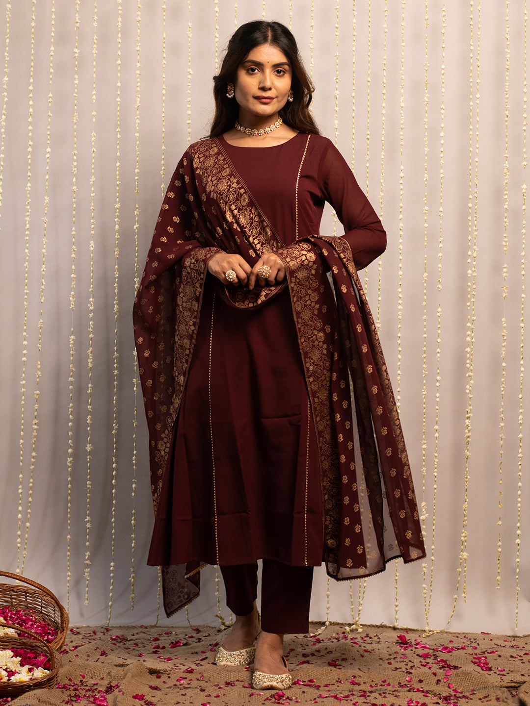 Maroon Elegance – Straight Kurta Set with Gold Foil Dupatta