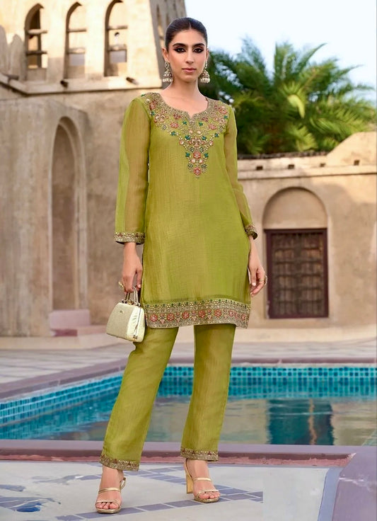 Luxe Mulaqat - Shimmer Silk Embroidered Cord Set